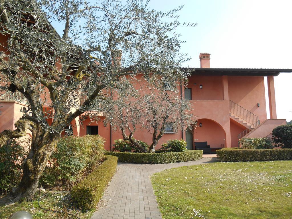 Bellasirmione Holiday Apartments מראה חיצוני תמונה
