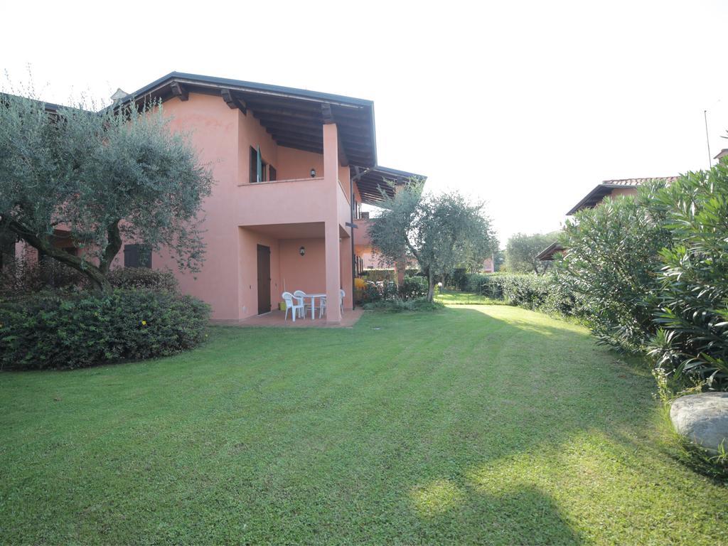 Bellasirmione Holiday Apartments מראה חיצוני תמונה